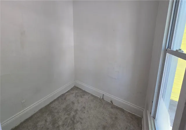 Photo 3 of Single family home for sale at 701 Bay St, Rochester, NY 14609 | MLS# R1712576 | Listing updated on 2026-09-15