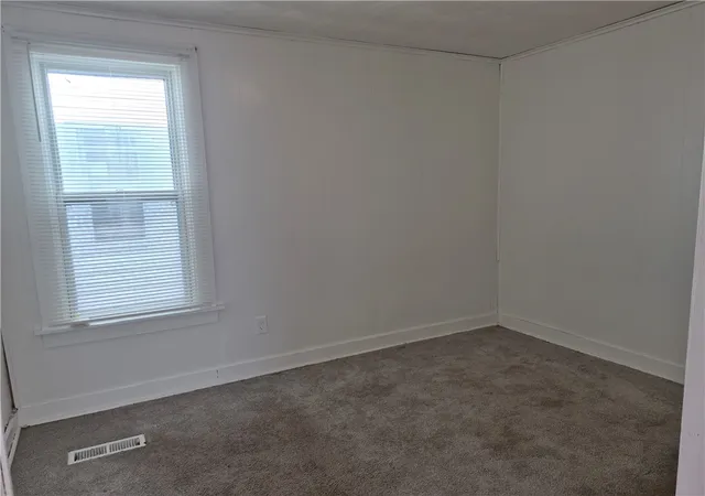 Photo 4 of Sale Pending at 71 Berlin St, Rochester, NY 14621 | MLS# R1712749 | Listing updated on 2026-09-12