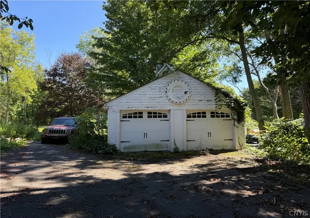 Photo 3 of Sale Pending at 7251 State Route 104, Oswego, NY 13126 | MLS# S1712779 | Listing updated on 2026-09-14