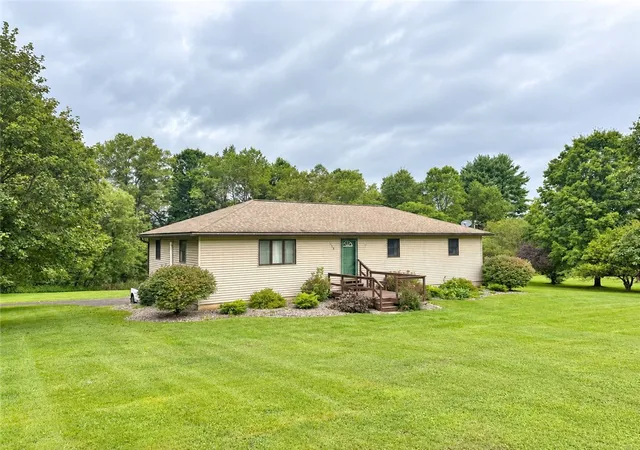 Photo 3 of Single family home for sale at 1569 State Hwy 205, Oneonta, NY 13820 | MLS# R1712173 | Listing updated on 2026-09-11