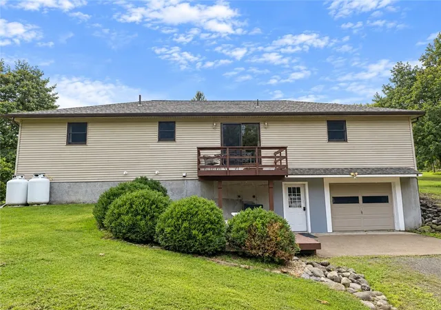 Photo 4 of Single family home for sale at 1569 State Hwy 205, Oneonta, NY 13820 | MLS# R1712173 | Listing updated on 2026-09-11