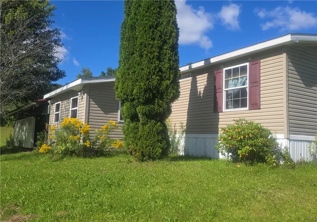 Photo 1 of Manufactured home for sale at 327 Wilcox Rd, Oxford, NY 13830 | MLS# R1712717 | Listing updated on 2026-09-09