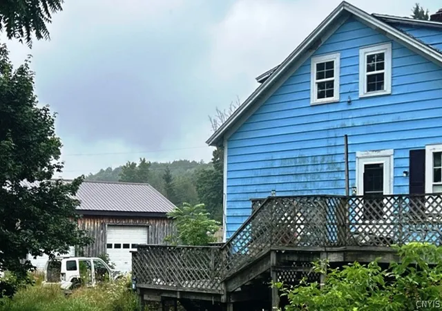 Photo 4 of Sale Pending at 3621 State Route 31, Jordan, NY 13080 | MLS# S1712827 | Listing updated on 2026-09-11