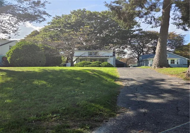 Photo 2 of Single family home for sale at 68 Clearview Rd, Rochester, NY 14616 | MLS# R1712859 | Listing updated on 2026-09-14