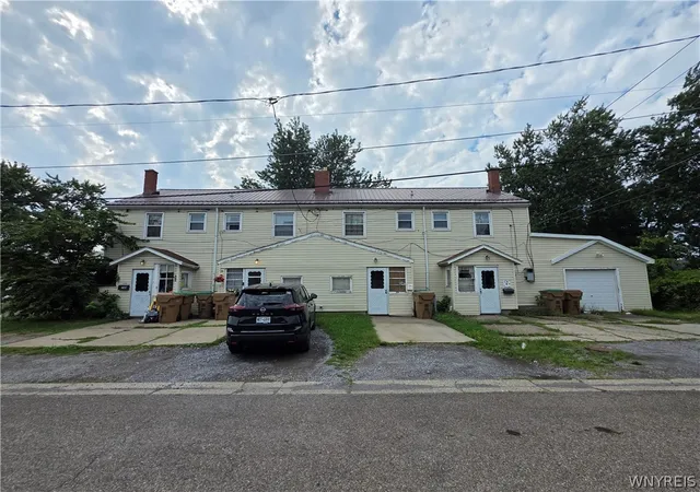 Multi family home for sale at 24 Windwood, Buffalo, NY 14225 | MLS# B1712728