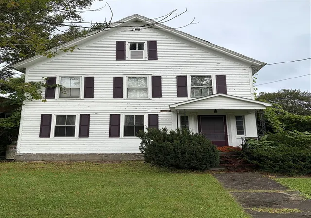 Photo 1 of Single family home for sale at 27 S Main St, New Berlin, NY 13411 | MLS# R1712030 | Listing updated on 2026-09-08
