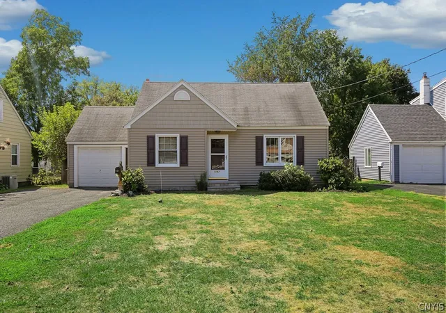 Photo 1 of Single family home for sale at 7187 Willow Rd, Syracuse, NY 13212 | MLS# S1710518 | Listing updated on 2026-09-12