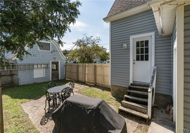 Photo 4 of Single family home for sale at 744 Lansing St, Watertown, NY 13601 | MLS# S1712933 | Listing updated on 2026-09-08