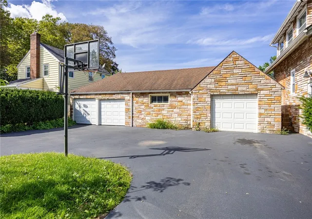 Photo 3 of Single family home for sale at 3283 Culver Rd, Rochester, NY 14622 | MLS# R1712334 | Listing updated on 2026-09-08
