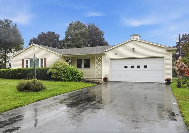 Photo 1 of Single family home for sale at 79 Fern Castle Dr, Rochester, NY 14622 | MLS# R1712221 | Listing updated on 2026-09-14