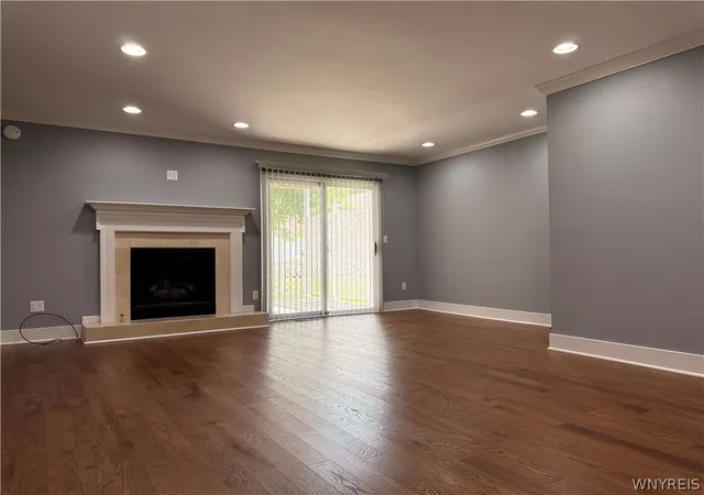 Photo 3 of Condo for sale at 24 Sugar Berry Ln, Buffalo, NY 14221 | MLS# B1712790 | Listing updated on 2026-09-15