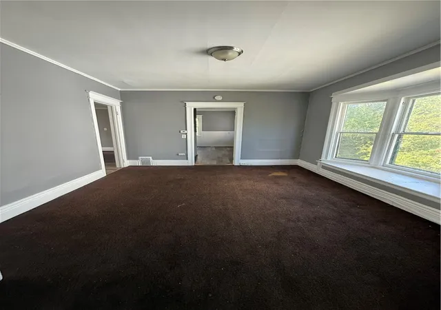 Photo 4 of Multi family home for sale at 27 Bowman St, Rochester, NY 14609 | MLS# R1710259 | Listing updated on 2026-09-08