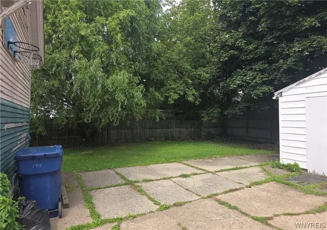 Photo 4 of Single family home for sale at 145 N Ogden St, Buffalo, NY 14206 | MLS# B1712748 | Listing updated on 2026-09-09