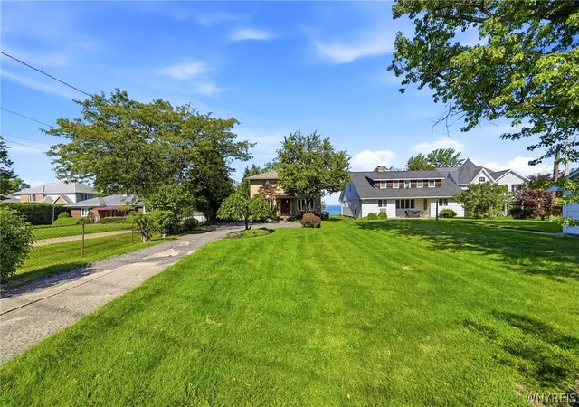 Photo 2 of Sale Pending at 4826 Lake Shore Rd, Hamburg, NY 14075 | MLS# B1712203 | Listing updated on 2026-09-16