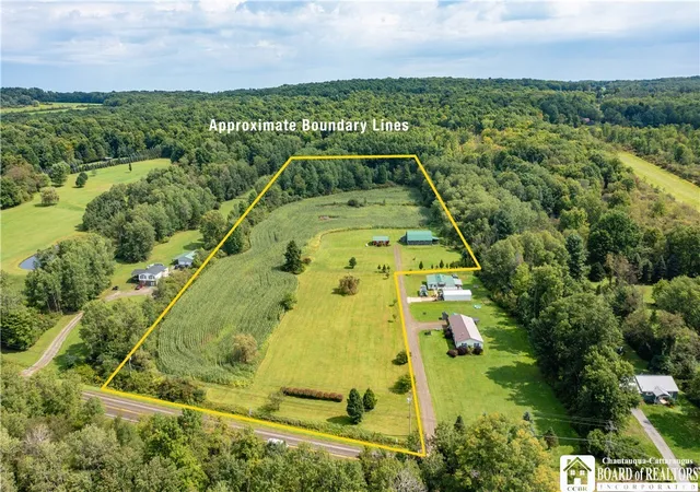 Photo 2 of Single family home for sale at 628 Warren Rd, Frewsburg, NY 14738 | MLS# R1711593 | Listing updated on 2026-09-08