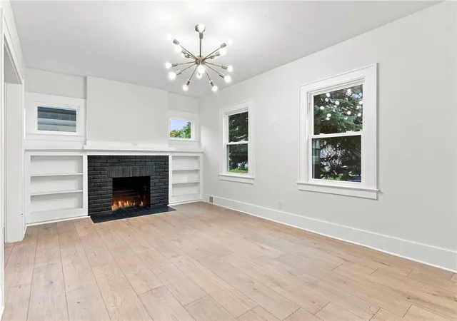 Photo 4 of Single family home for sale at 228 Westchester Ave, Rochester, NY 14609 | MLS# R1711411 | Listing updated on 2026-09-08