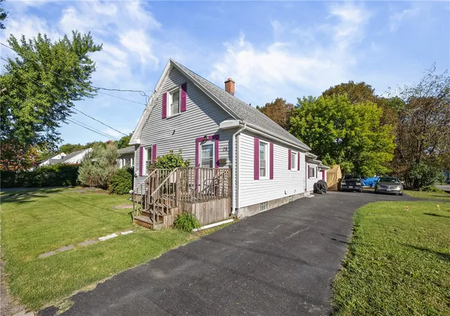 Photo 3 of Single family home for sale at 78 Sayne St, Rochester, NY 14621 | MLS# R1712963 | Listing updated on 2026-09-08