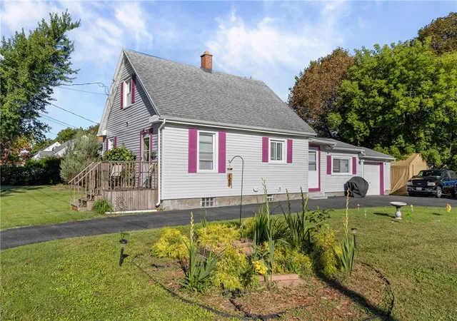 Photo 3 of Single family home for sale at 78 Sayne St, Rochester, NY 14621 | MLS# R1712963 | Listing updated on 2026-09-08