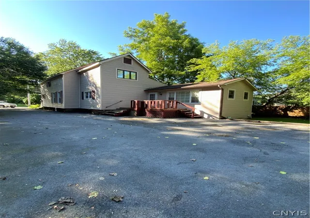 Photo 2 of Single family home for sale at 348 N Indiana Ave, Watertown, NY 13601 | MLS# S1713039 | Listing updated on 2026-09-08