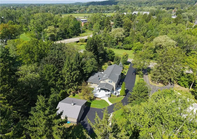 Photo 2 of Single family home for sale at 7422 Back Crk Rd, Hamburg, NY 14075 | MLS# B1711685 | Listing updated on 2026-09-13