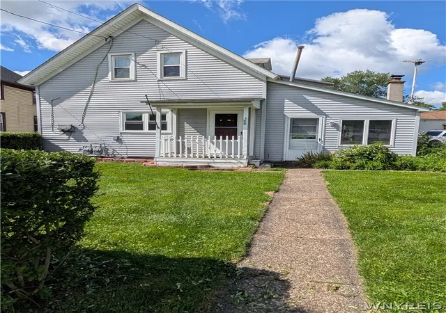 Photo 2 of Sale Pending at 388 Main St, Tonawanda, NY 14150 | MLS# B1712752 | Listing updated on 2026-09-18