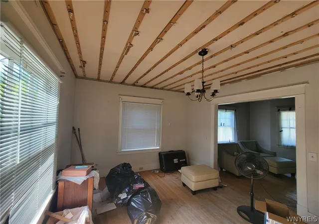 Photo 4 of Sale Pending at 408 Pine St, Lockport, NY 14094 | MLS# B1713070 | Listing updated on 2026-09-16