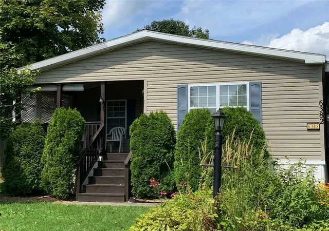 Photo 2 of Manufactured home for sale at 6382 Lambert, Victor, NY 14564 | MLS# R1712690 | Listing updated on 2026-09-09