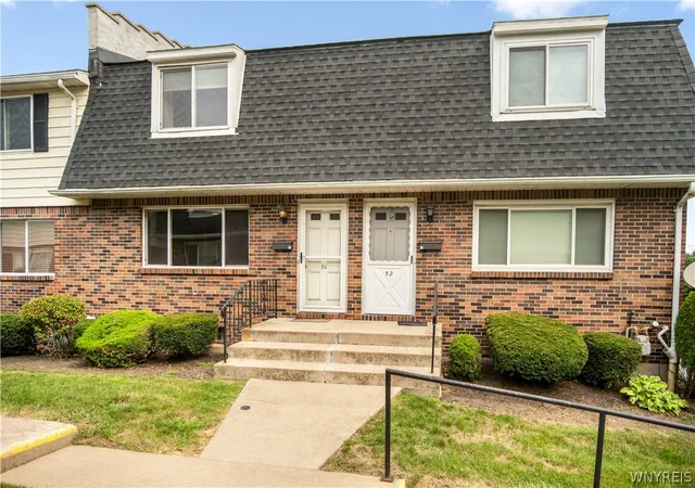 Photo 2 of Condo for sale at 51 Stoneledge Ct, Buffalo, NY 14221 | MLS# B1712806 | Listing updated on 2026-09-08