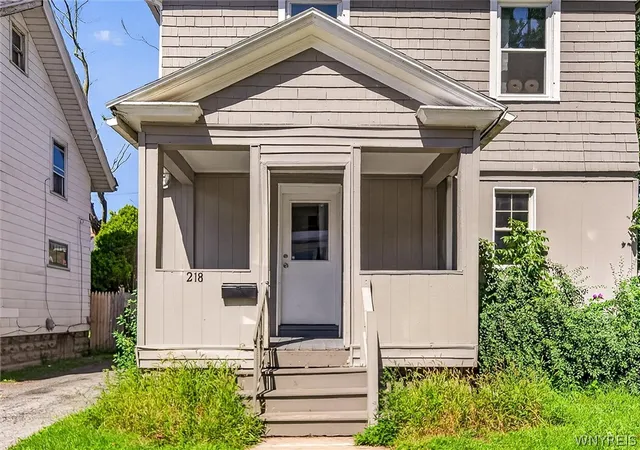 Photo 1 of Single family home for sale at 218 Durnan St, Rochester, NY 14621 | MLS# B1712777 | Listing updated on 2026-09-16
