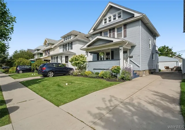 Photo 2 of Single family home for sale at 138 Wardman Rd, Buffalo, NY 14217 | MLS# B1713074 | Listing updated on 2026-09-12