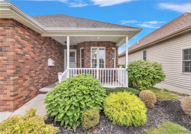 Photo 3 of Single family home for sale at 179 Bering Ave, Buffalo, NY 14223 | MLS# B1712444 | Listing updated on 2026-09-09