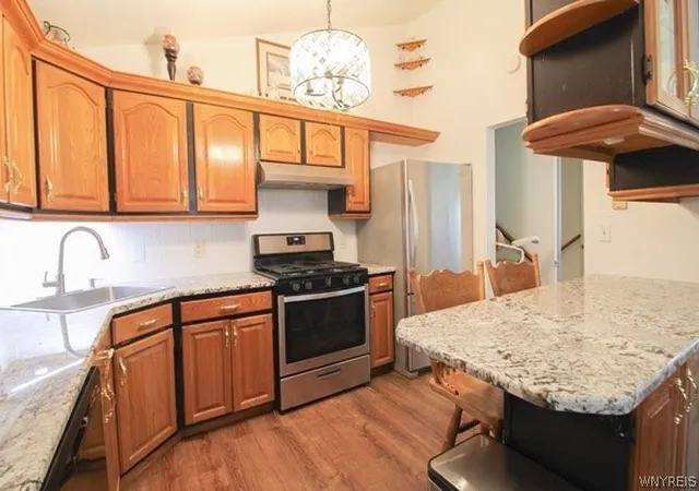 Photo 3 of Single family home for sale at 7028 Northview Dr, Lockport, NY 14094 | MLS# B1712477 | Listing updated on 2026-09-16