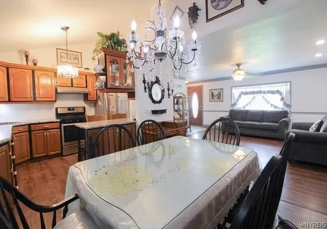 Photo 4 of Single family home for sale at 7028 Northview Dr, Lockport, NY 14094 | MLS# B1712477 | Listing updated on 2026-09-16