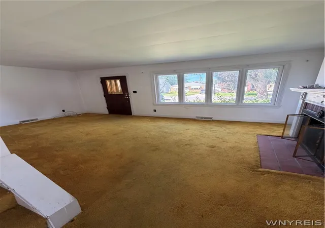 Photo 3 of Single family home for sale at 553 Woodland Dr, Buffalo, NY 14223 | MLS# B1711492 | Listing updated on 2026-09-08