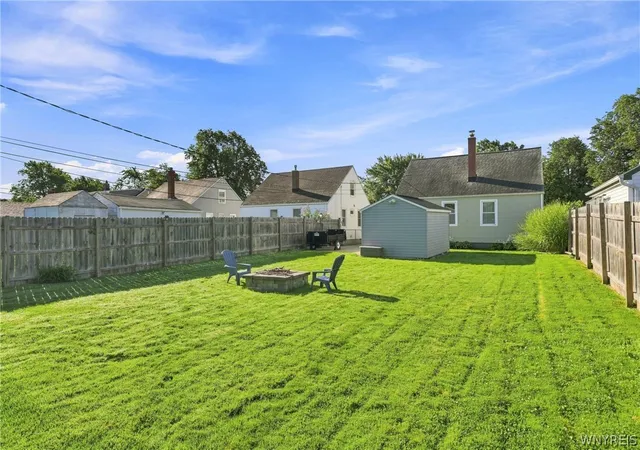 Photo 4 of Single family home for sale at 244 Mcconkey Dr, Buffalo, NY 14223 | MLS# B1713106 | Listing updated on 2026-09-16