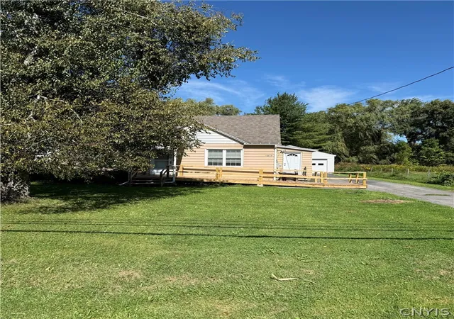 Photo 2 of Single family home for sale at 5617 State Route 31, Cicero, NY 13039 | MLS# S1712892 | Listing updated on 2026-09-10
