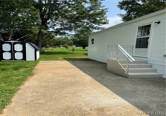 Photo 3 of Manufactured home for sale at 6070 Michigan Lot #28 Rd, Arcade, NY 14009 | MLS# B1713159 | Listing updated on 2026-09-08