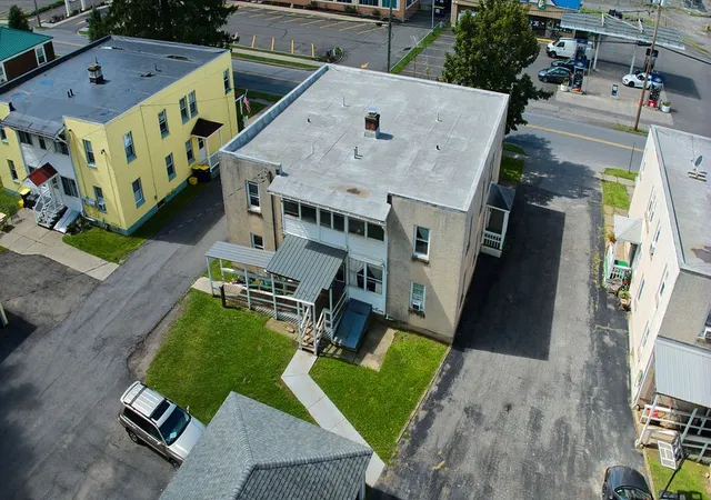 Photo 4 of Multi family home for sale at 35-37 Union St #35, Sidney, NY 13838 | MLS# R1712177 | Listing updated on 2026-09-11