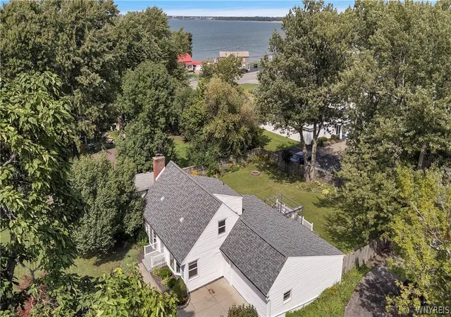 Photo 3 of Sale Pending at 4279 Beach Ave, Hamburg, NY 14075 | MLS# B1712820 | Listing updated on 2026-09-12