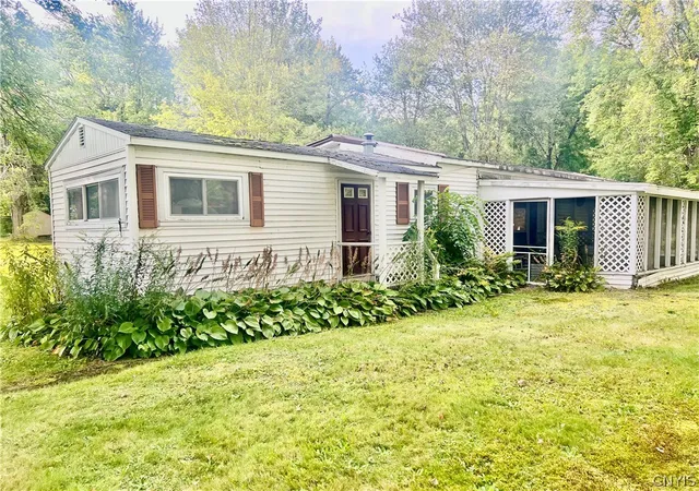 Photo 1 of Manufactured home for sale at 91 North St, Cleveland, NY 13042 | MLS# S1713114 | Listing updated on 2026-09-11
