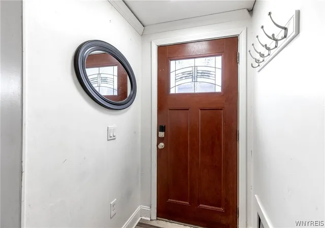 Photo 3 of Single family home for sale at 6795 Nash Rd, North Tonawanda, NY 14120 | MLS# B1711286 | Listing updated on 2026-09-09