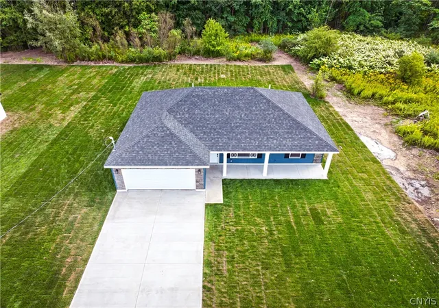 Photo 3 of Single family home for sale at 7684 Gifford Rd, Rome, NY 13440 | MLS# S1712264 | Listing updated on 2026-09-10