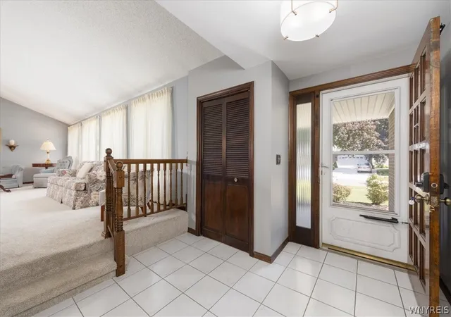 Photo 3 of Sale Pending at 31 Lorna Ln, Tonawanda, NY 14150 | MLS# B1704834 | Listing updated on 2026-09-16