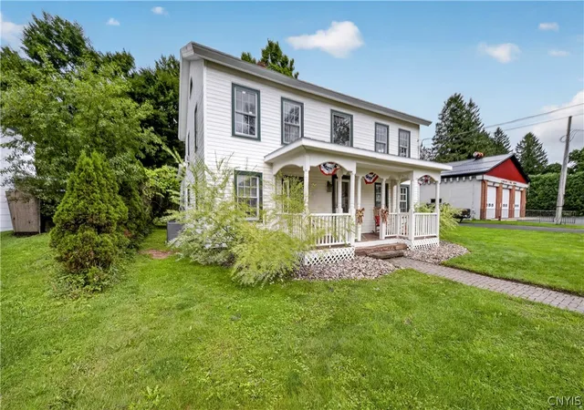 Photo 4 of Single family home for sale at 7815 Main St, Fabius, NY 13063 | MLS# S1713127 | Listing updated on 2026-09-09
