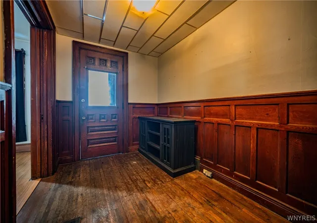 Listing Photo 5 - Condo for sale in building located at 17 Indian Church Rd, Buffalo, NY 14210