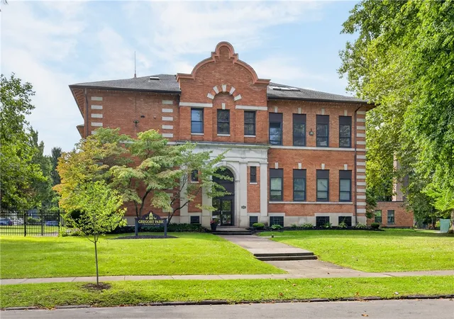 Photo 2 of Condo for sale at 1 Gregory Park, Rochester, NY 14620 | MLS# R1709317 | Listing updated on 2026-09-09