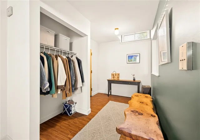 Listing Photo 5 - Condo for sale in building located at 1 Gregory Park, Rochester, NY 14620