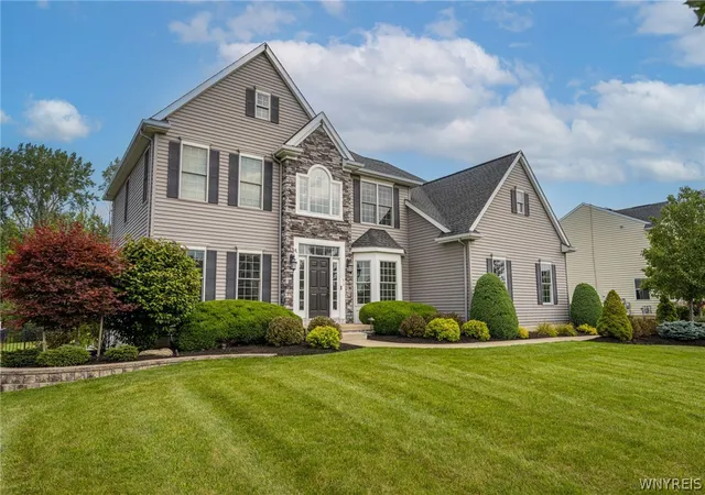 Photo 2 of Sale Pending at 51 Golden Crescent Way, Orchard Park, NY 14127 | MLS# B1711816 | Listing updated on 2026-09-14
