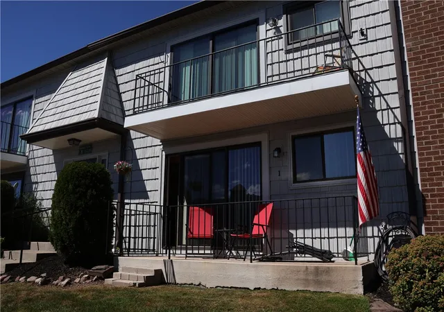 Photo 1 of Sale Pending at 8 High Gate Trl #1, Fairport, NY 14450 | MLS# R1713296 | Listing updated on 2026-09-11