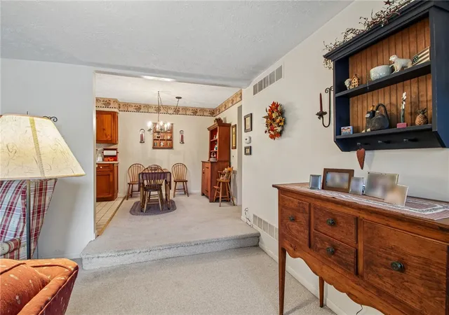 Photo 3 of Sale Pending at 8 High Gate Trl #1, Fairport, NY 14450 | MLS# R1713296 | Listing updated on 2026-09-11